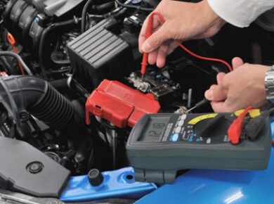 3 Signs of a Failing Car Battery