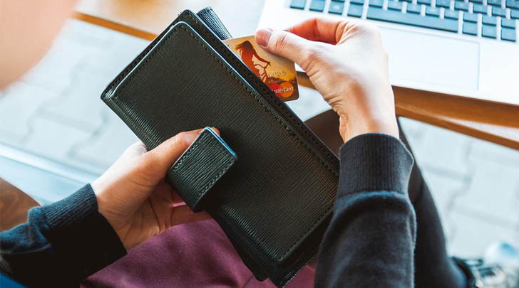 5 Card Holder You Can't Miss